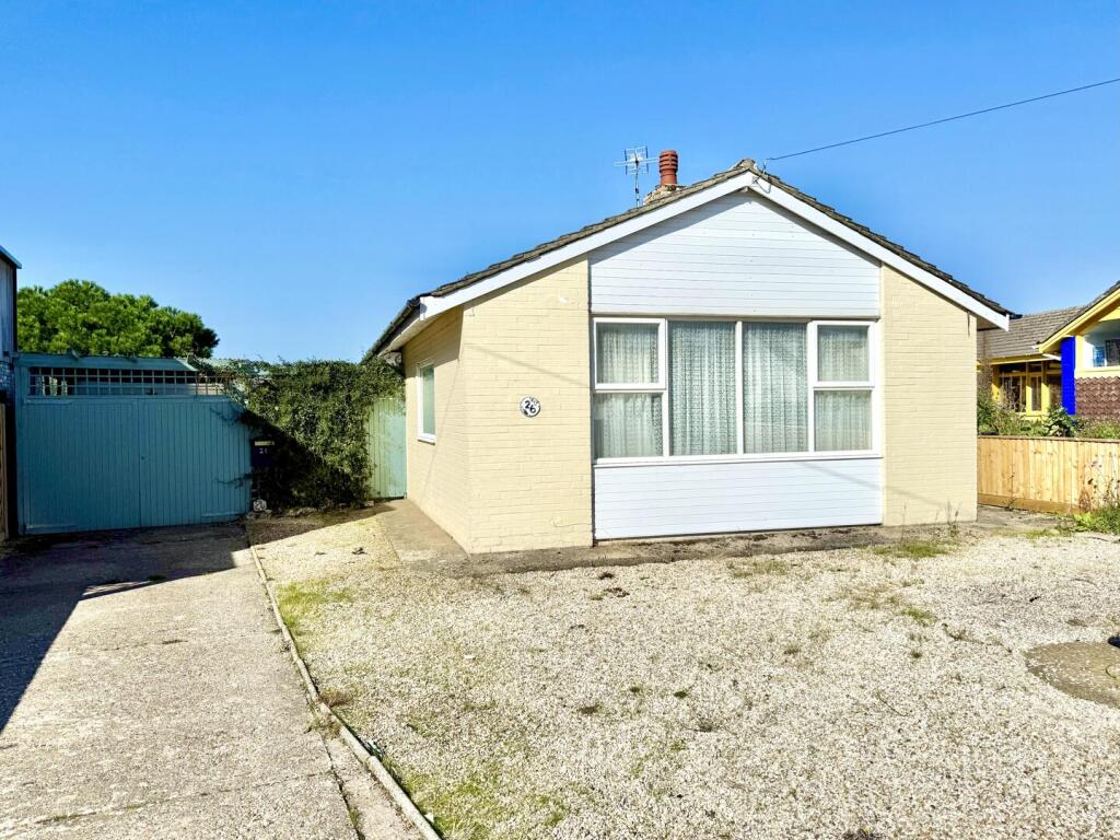 2-bed detached on Falcon Drive, Mudeford, £600,000