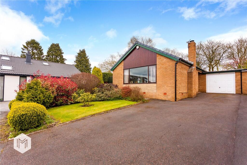 3-bed detached on Belmont View, Bolton, BL2, £335,000