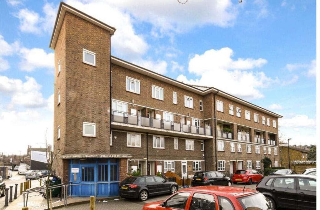 Main image of property: Comet Street, London, SE8