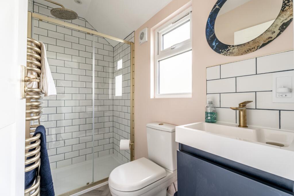 Additional image 11 of Conquerors Hill, Wheathampstead, St. Albans, Hertfordshire, AL4