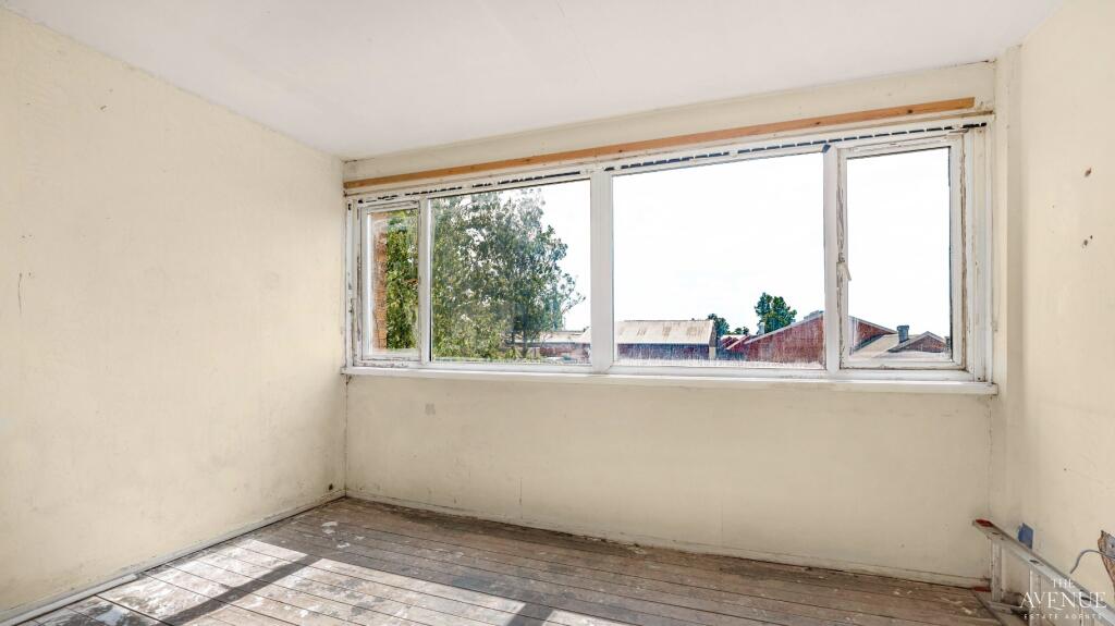 House in Walsall, West Midlands - View 3