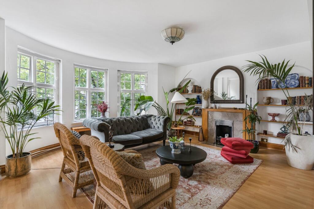 Main image of property: Porchester Gardens, London, W2