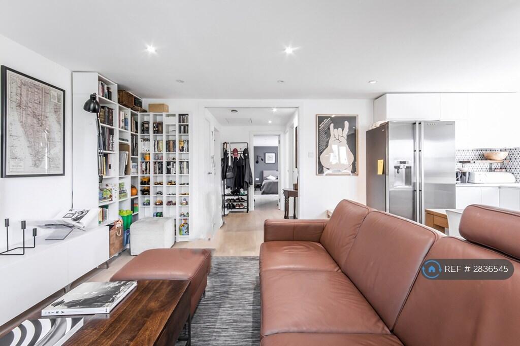 Main image of property: Ringwood Gardens, London, E14