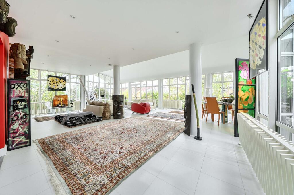 Apartment in London - View 4