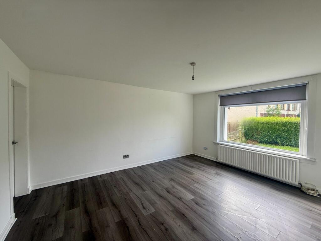Apartment in Kilmarnock - View 2
