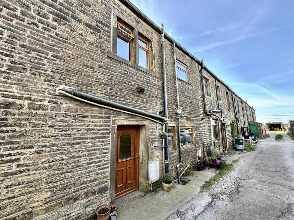 Additional image 30 of Hollybank, Catherine Slack, Queensbury