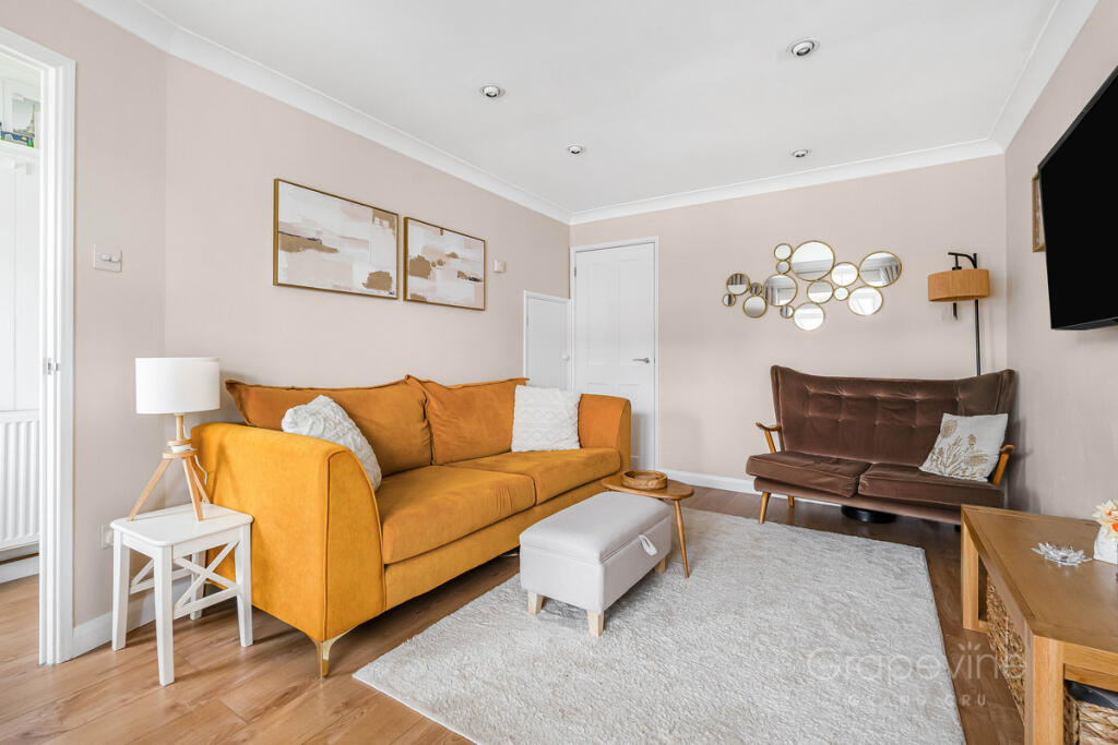 Lysander Close, Woodley, RG5 - View 6