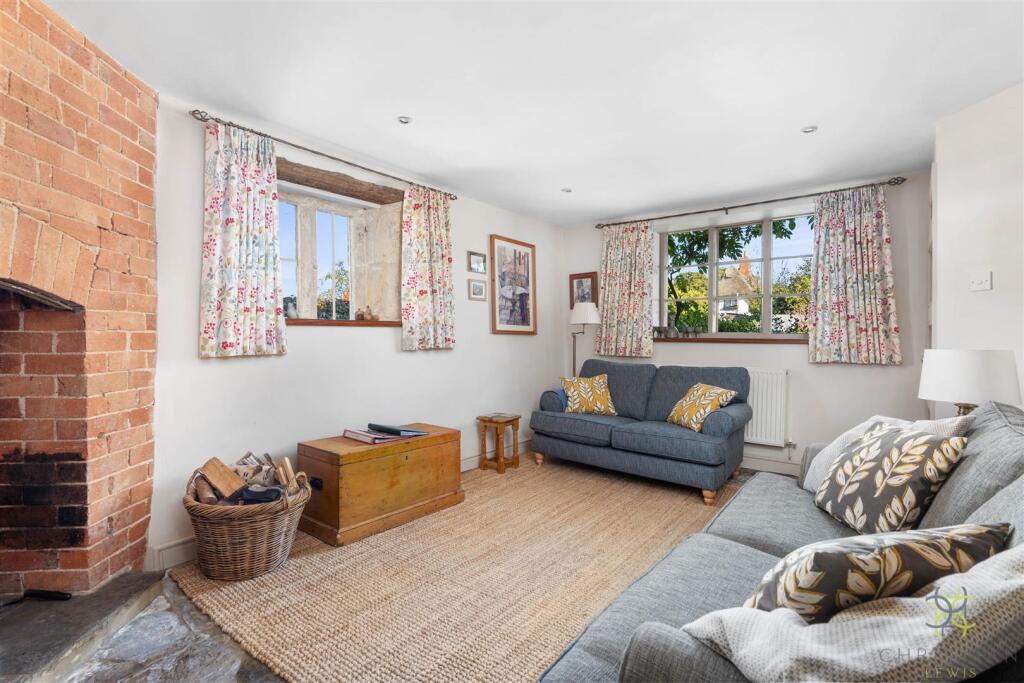 47, Main Street, Bretforton, Evesham photo 4