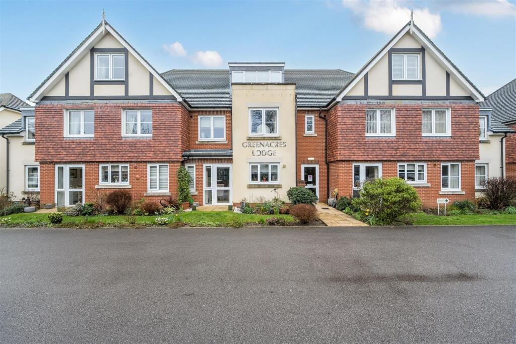 Main image of property: Greenacres Lodge, Warlingham, Surrey