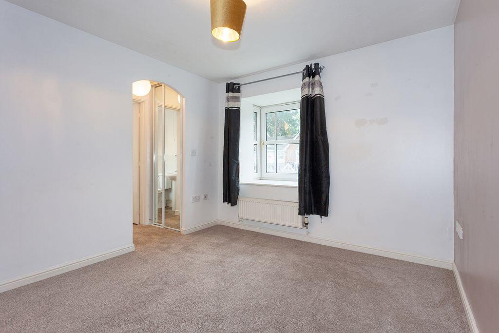 Lower Meadow Drive, Congleton photo 5