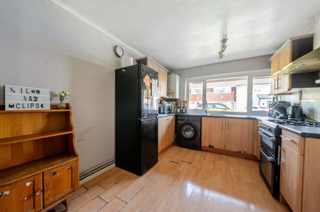 Butser Walk, Fareham, Hampshire, PO14 - View 4