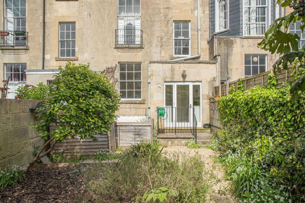 Main image of property: Bathwick Street, Bath, BA2 6PA