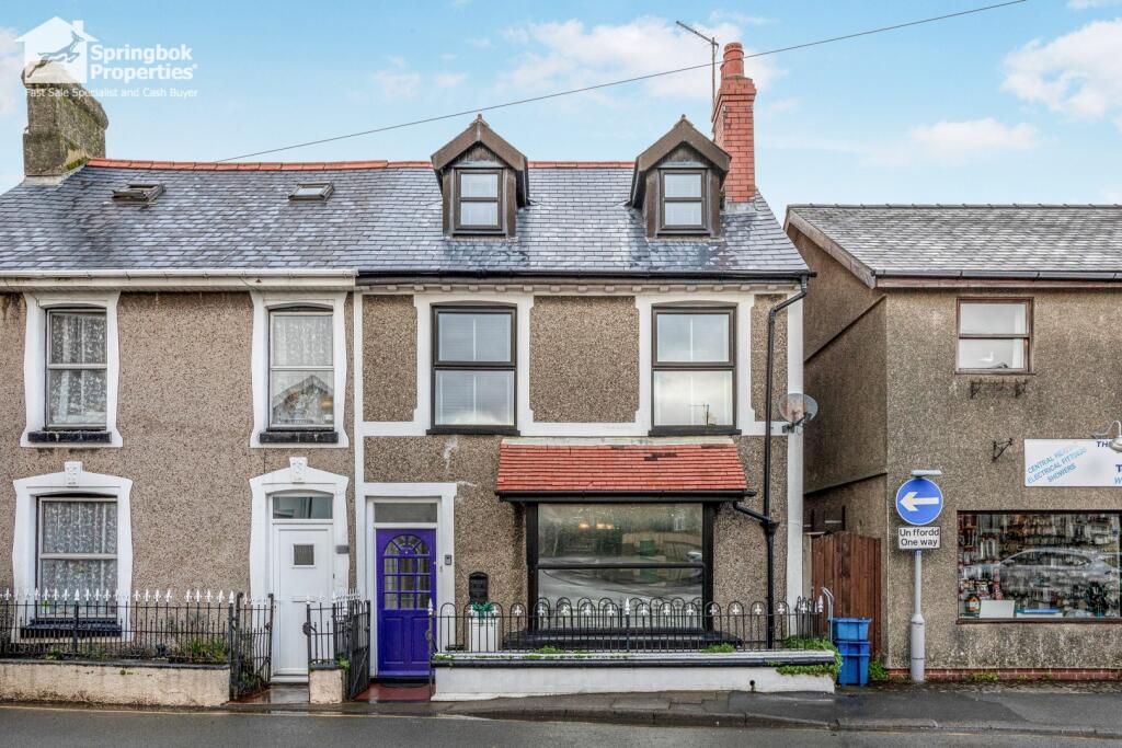 Main image of property: National Street, Tywyn, Gwynedd