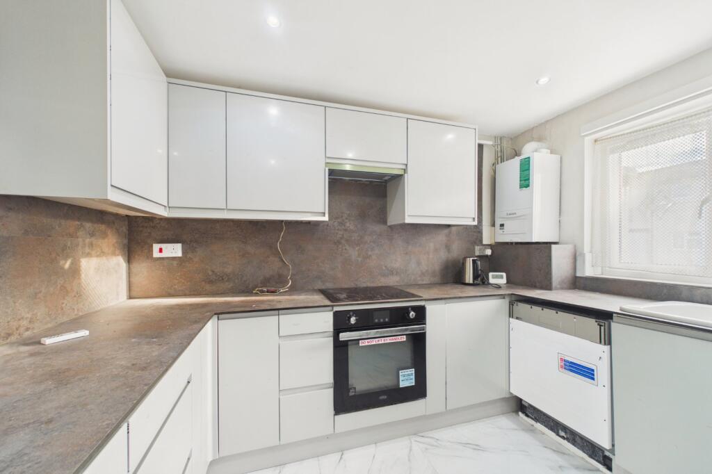 House in Reading - View 3
