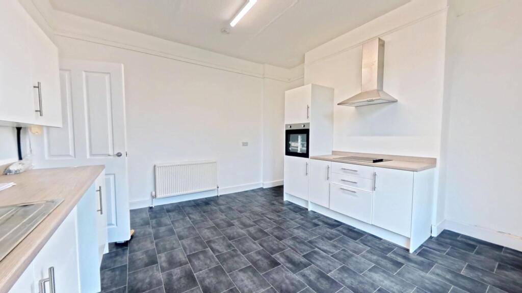 Apartment in Canterbury - View 4