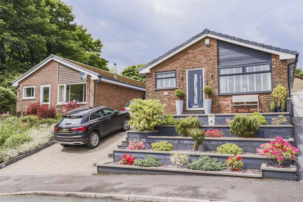 Hyacinth Close, Helmshore photo 4