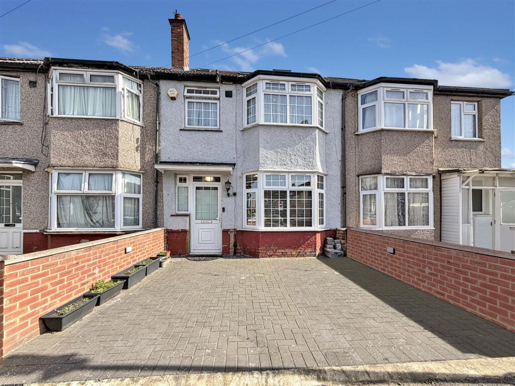 Main image of property: Endsleigh Road, Southall