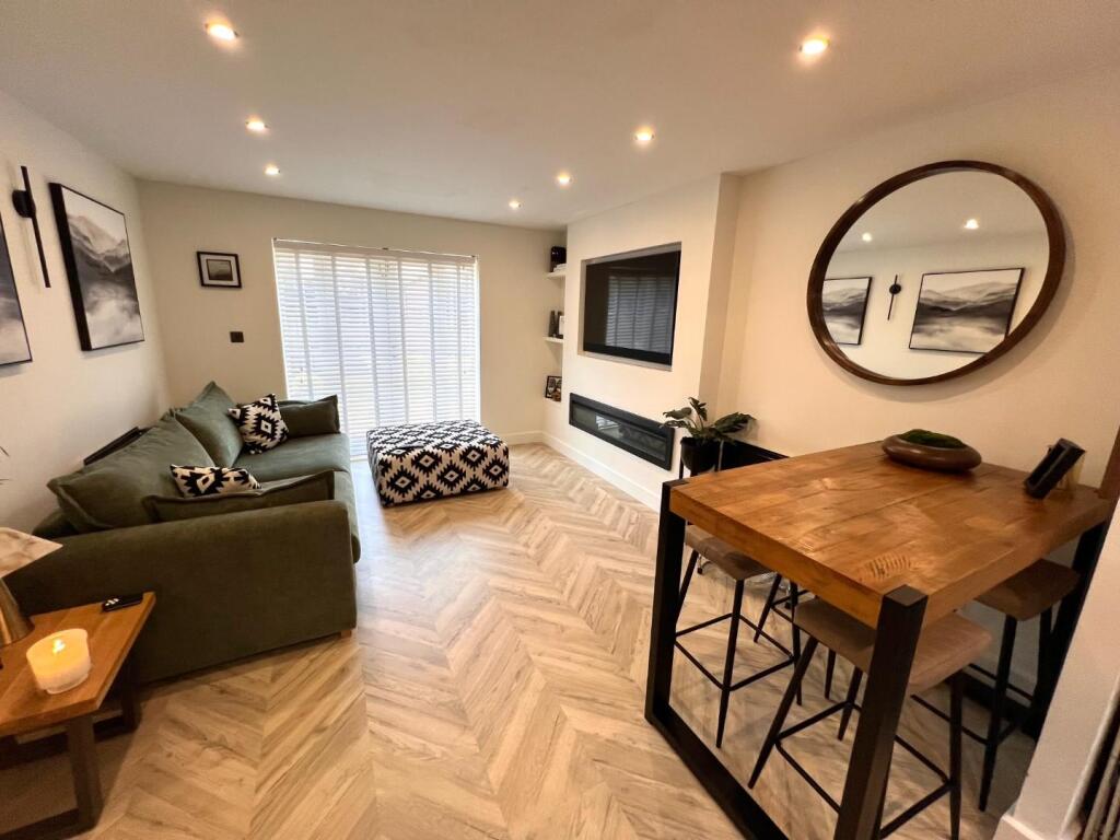 Apartment in Northampton, Dallington - View 5