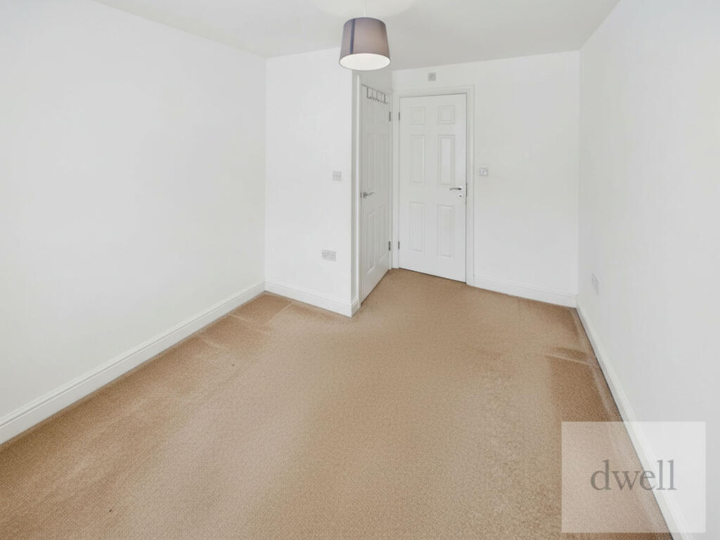 Apartment in Leeds, Silverdale, Guiseley - View 5