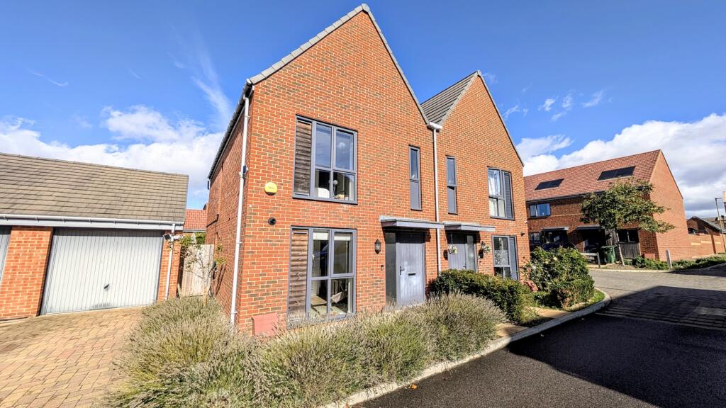 Main image of property: Stable Place, Bordon, Hampshire, GU35