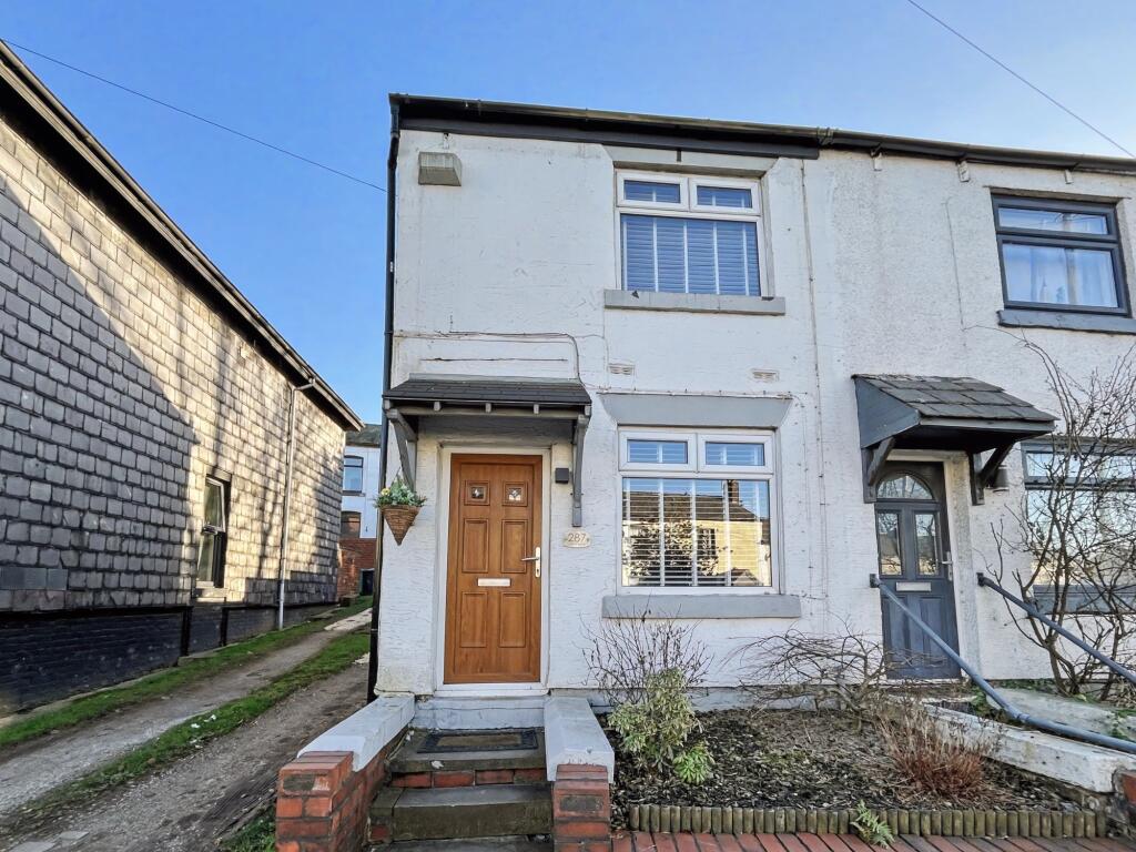 House in Bury, Greater Manchester - View 4