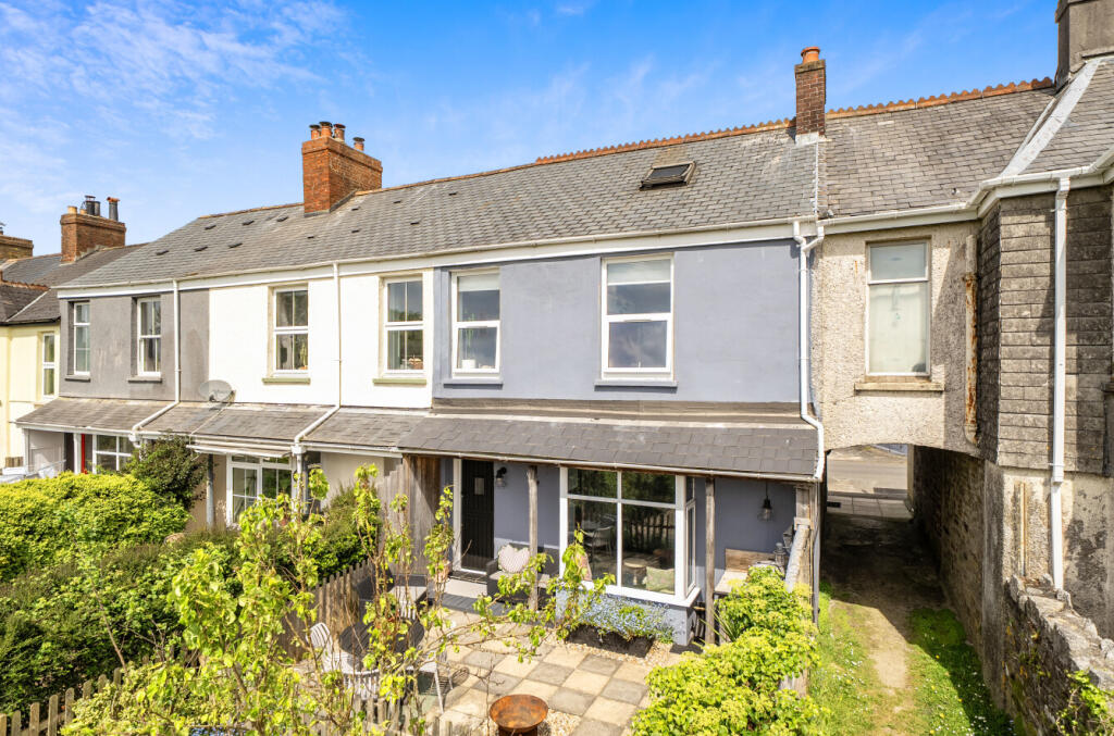Main image of property: Oak Park Terrace, Liskeard, Cornwall