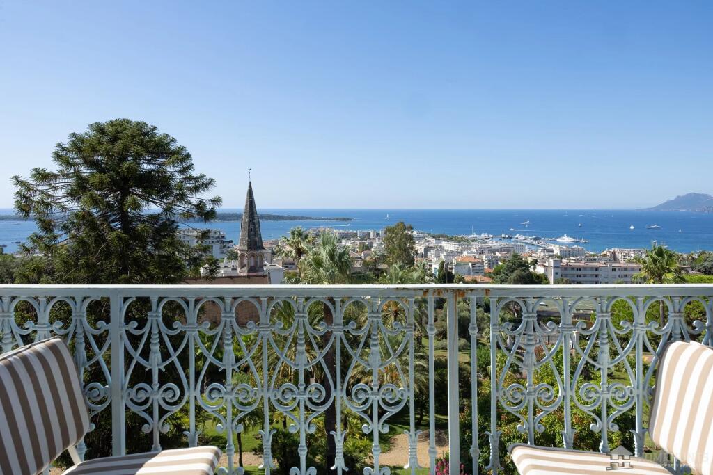 Main image of property: Provence-Alps-Cote d`Azur, Alpes-Maritimes, Cannes