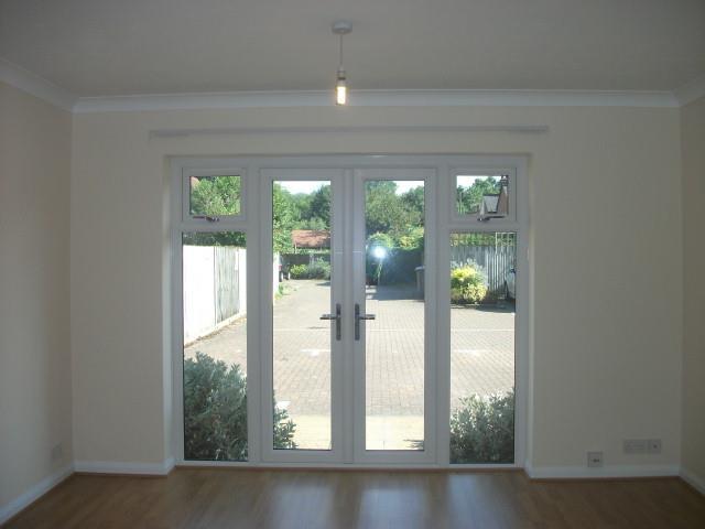 Apartment in Kingston upon Thames - View 4