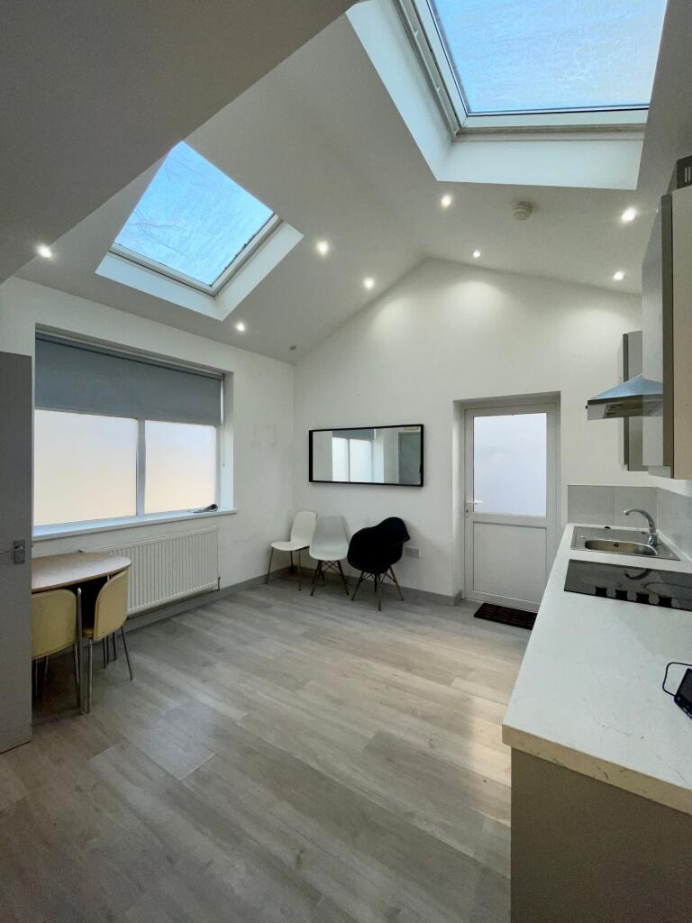 Main image of property: Pearl Street, Cardiff