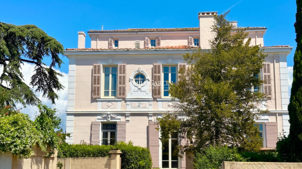 Main image of property: Provence-Alps-Cote d`Azur, Bouches-du-Rhône, Marseille