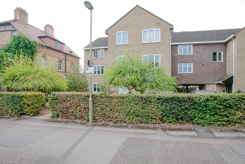 Main image of property: Hernes Road, Oxford