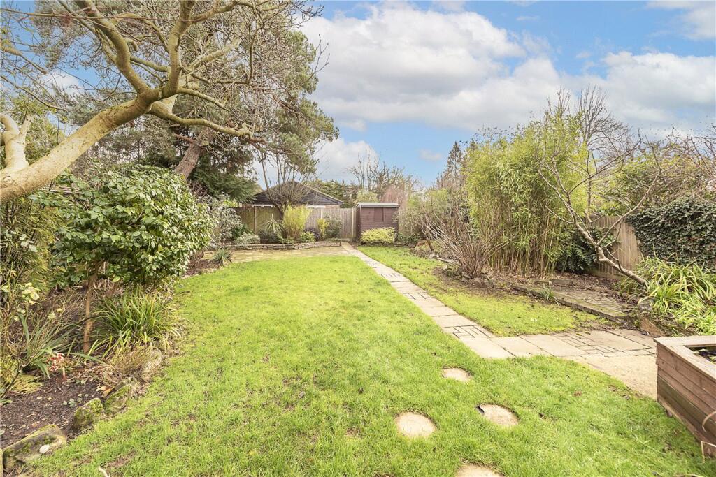 Additional image 18 of Station Road, Harpenden, AL5