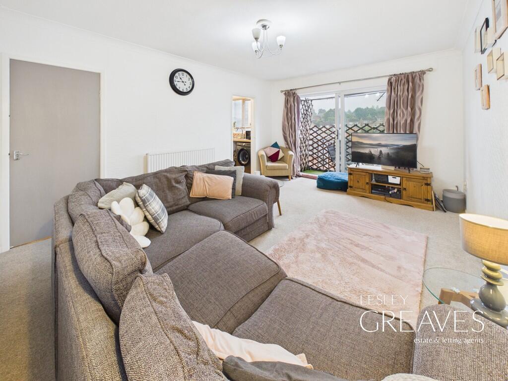 Apartment in Gedling, Nottinghamshire - View 4