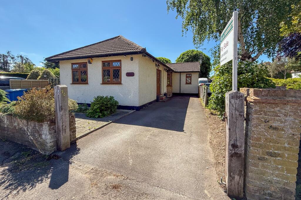 Main image of property: Wraysbury, Berkshire
