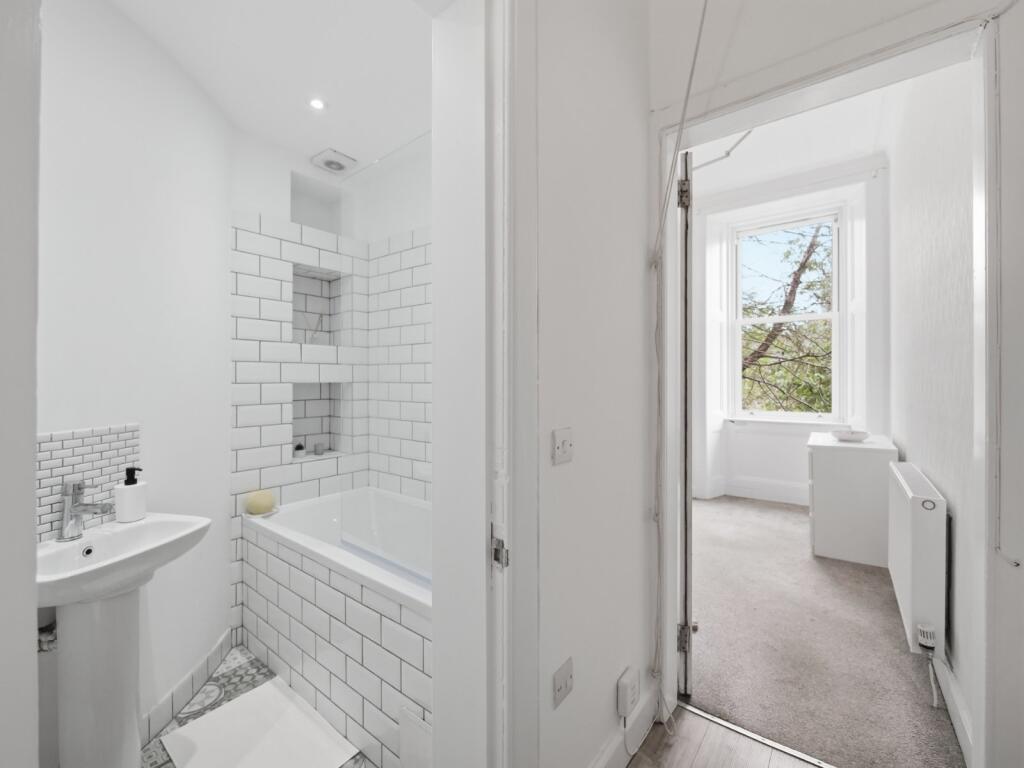 Apartment in Edinburgh, St Leonards, Southside - More