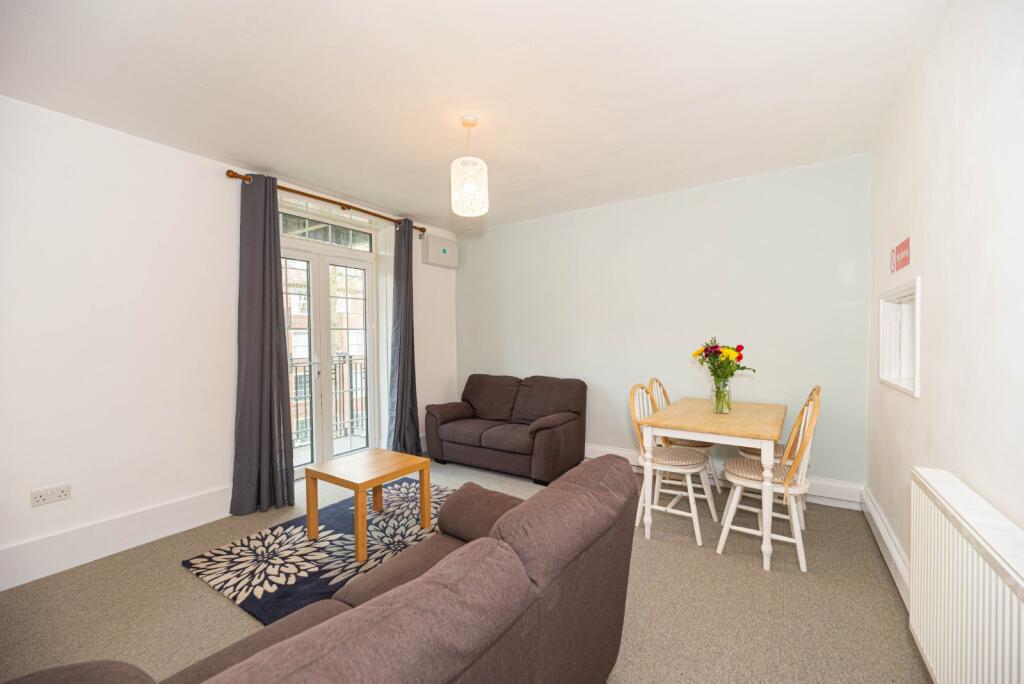 4-bed flat on Tilson Gardens, London, SW2, £450,000