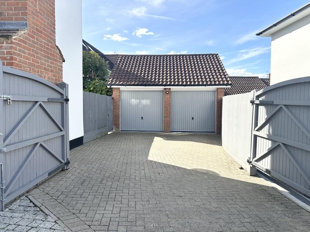 Draymans Grove, Great Notley photo 2