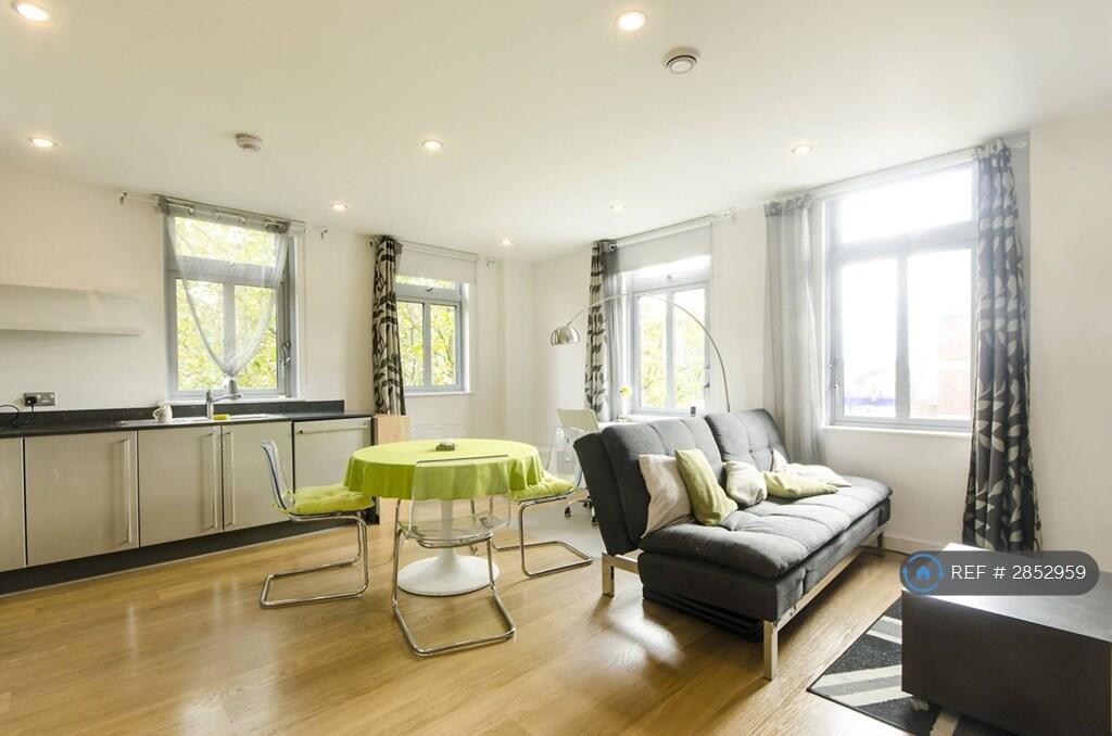 Main image of property: Caspian Apartments, London, E14