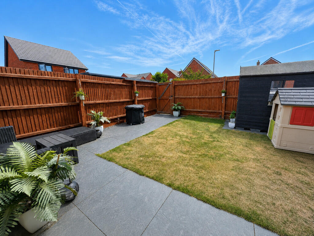 Larkinson Avenue, Biggleswade photo 2
