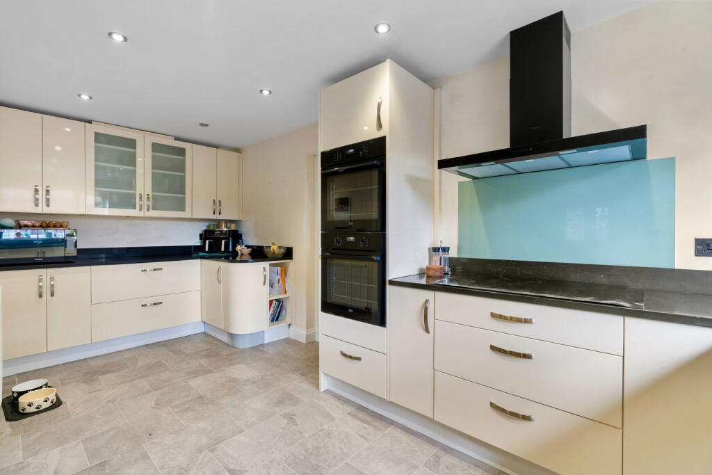 House in Wadebridge, Cornwall - View 4