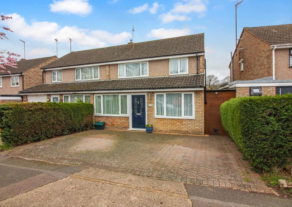 Main image of property: Cottingham Grove, Bletchley, Milton Keynes, Buckinghamshire, MK3 5AJ
