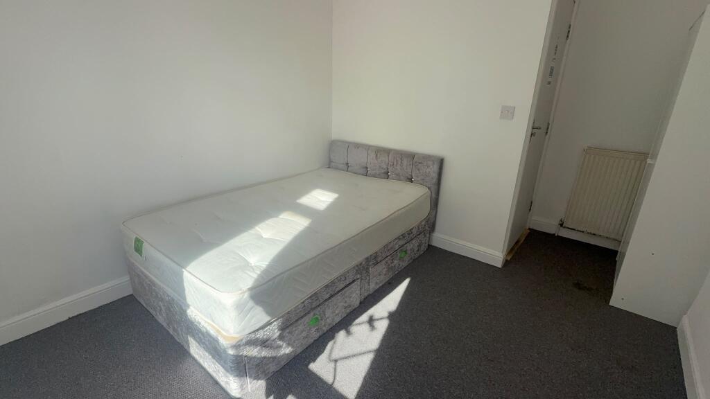 Main image of property: Wiverton Road, Nottingham, Nottingham City