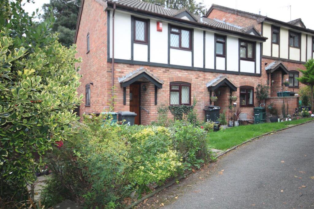 Main image of property: Y Gelli, Llanddulas, Abergele