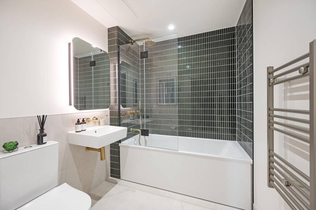 Main image of property: Riverscape, Royal Docks, E16