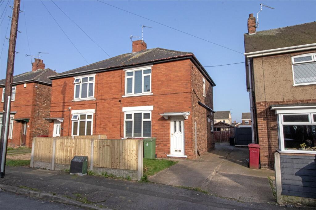 Main image of property: Bottesford Avenue, Scunthorpe, Lincolnshire, DN16