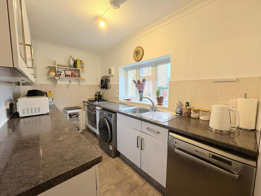 Briery Way, Hemel Hempstead, HP2 photo 5