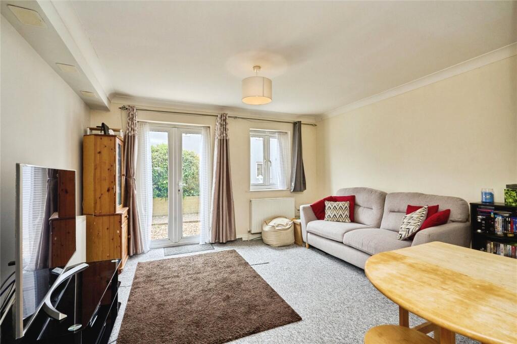 Apartment in Isle of Wight, Newport - View 4