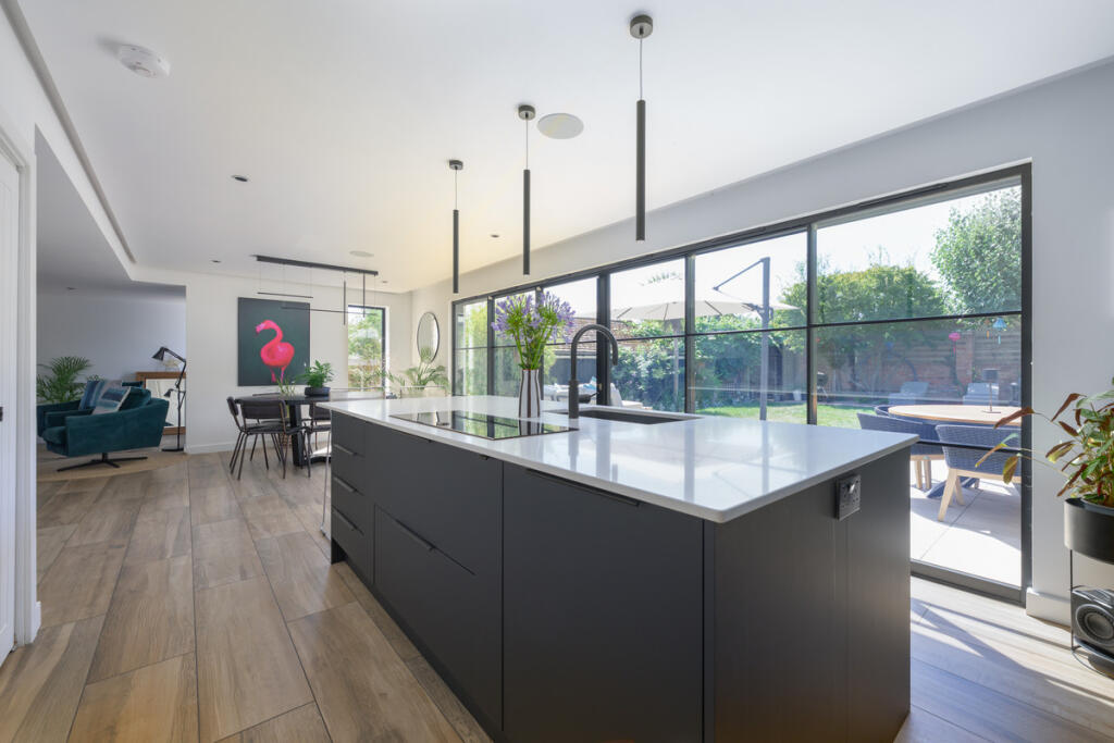 House in Marlow, Buckinghamshire - View 4