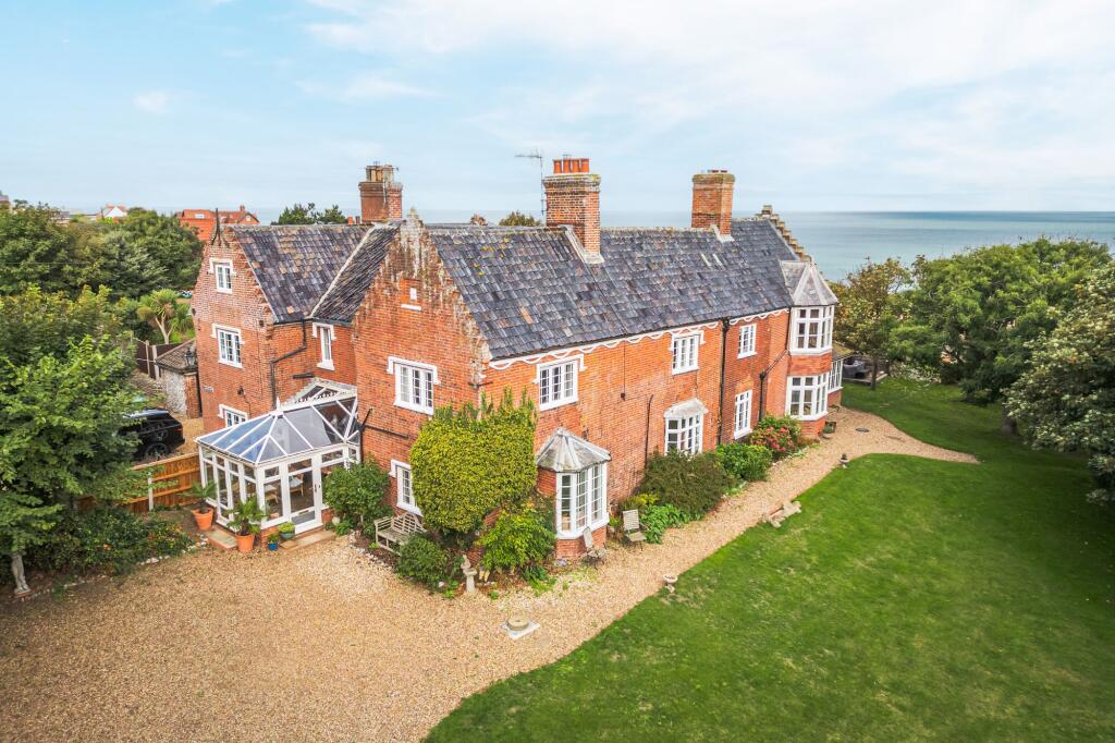 Main image of property: Enchanting and Characterful Seaside Home in Mundesley
