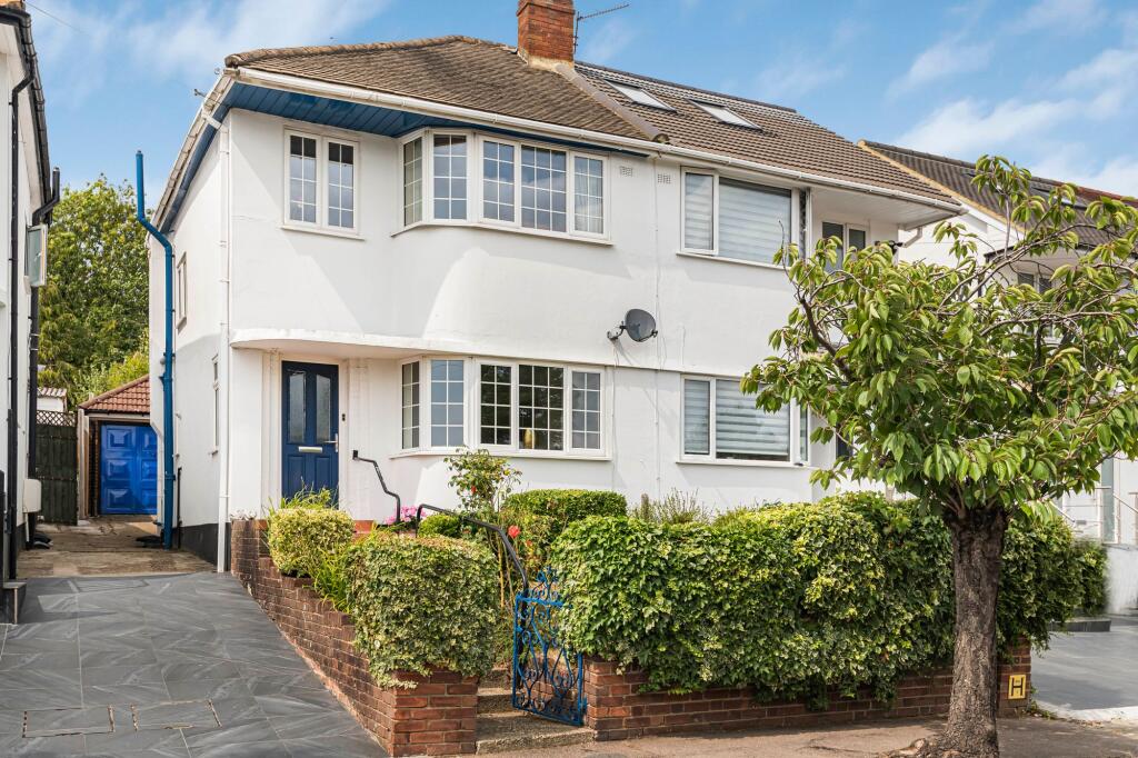 Main image of property: Grants Close, London, NW7